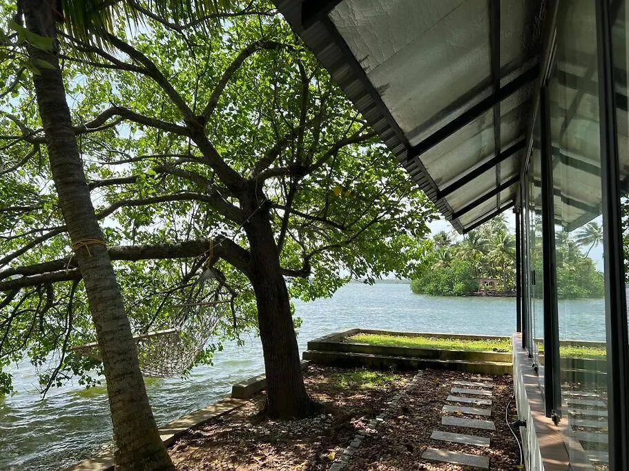 A Glass Haven On The Tranquil Munroe Islands Kollam 0*,